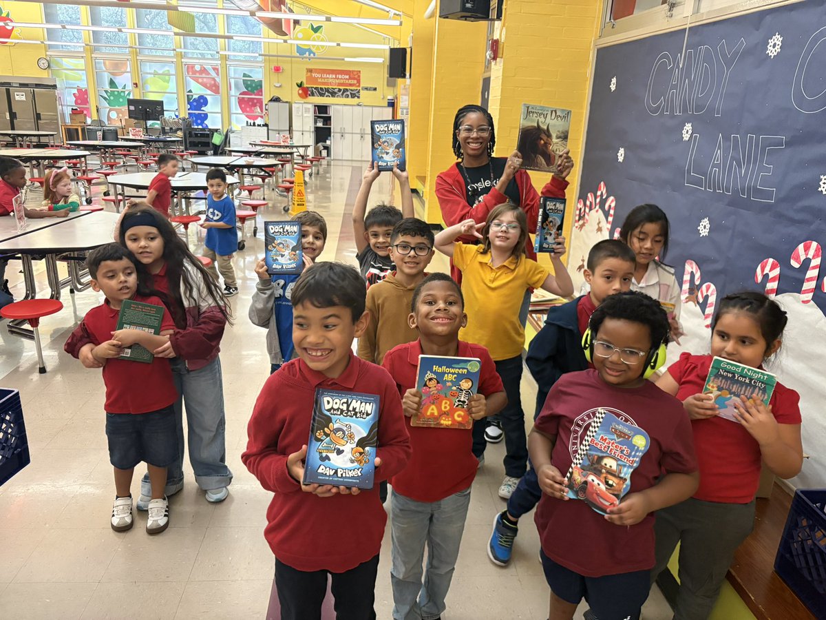 Red Elementary STEM Magnet School tweet media