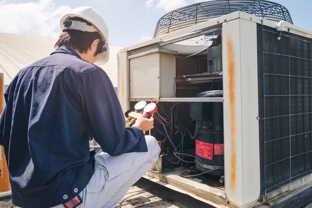 services38159's tweet photo. Why schedule HVAC maintenance?

✅ Prevent costly breakdowns
✅ Improve energy efficiency
✅ Extend the life of your system
✅ Keep indoor air fresh &amp; healthy

📞 615-410-6575

https://t.co/JqpPkWRSAh

#HVACMaintenance #HomeComfort #ReliableHVAC #EnergyEfficiency #BreatheCleanAir https://t.co/ngzxgXhXSs