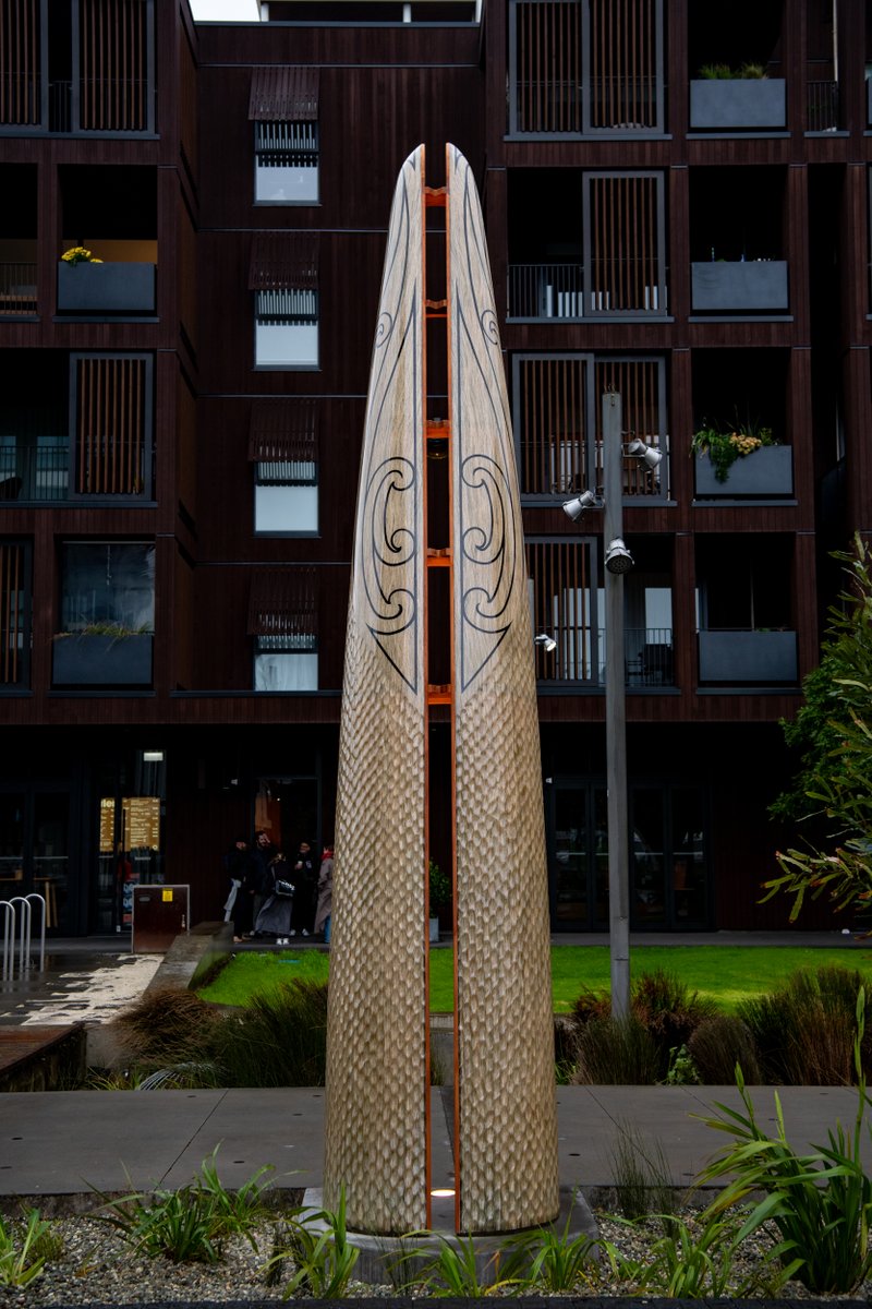 lumascape1's tweet image. Waka Moana is a major public art installation by local artist Graham Tipene. Lumascape 𝗘𝗿𝗱𝗲𝗻 𝗘𝟰 𝗶𝗻-𝗴𝗿𝗼𝘂𝗻𝗱 𝗹𝘂𝗺𝗶𝗻𝗮𝗶𝗿𝗲𝘀 with a narrow horizontal 𝟭𝟬° × 𝟰𝟬° 𝗯𝗲𝗮𝗺 were selected for this beautiful project.

#Lumascape #LEDLighting #WakaMoana #PublicArt