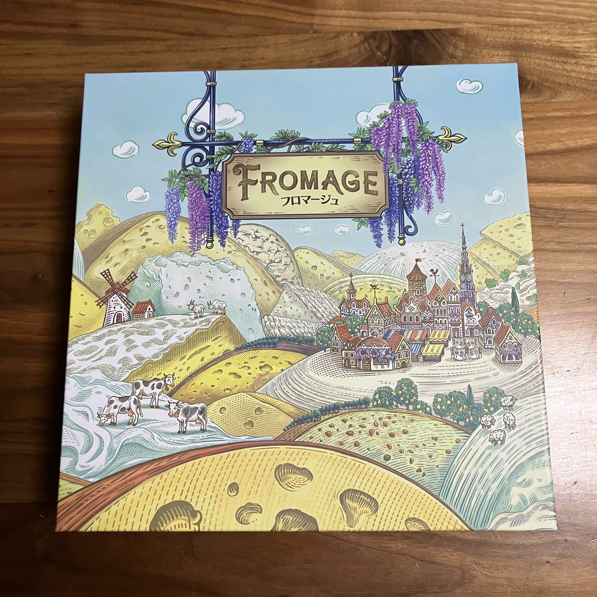 nusfrog's tweet image. チーズ支配者現る🧀
『フロマージュ』

あわわわわ、、圧倒的な大差で嫁様に負けた🤣「このゲーム、面白いね。見えて来たよ、もうヌースに負ける事は無いでしょう」との事。恐ろしい。ボードを回しながら従業員を置いていくけど、チーズ界隈を支配してた🧀私は手広くやっちゃうのがダメかも。面白い❗️