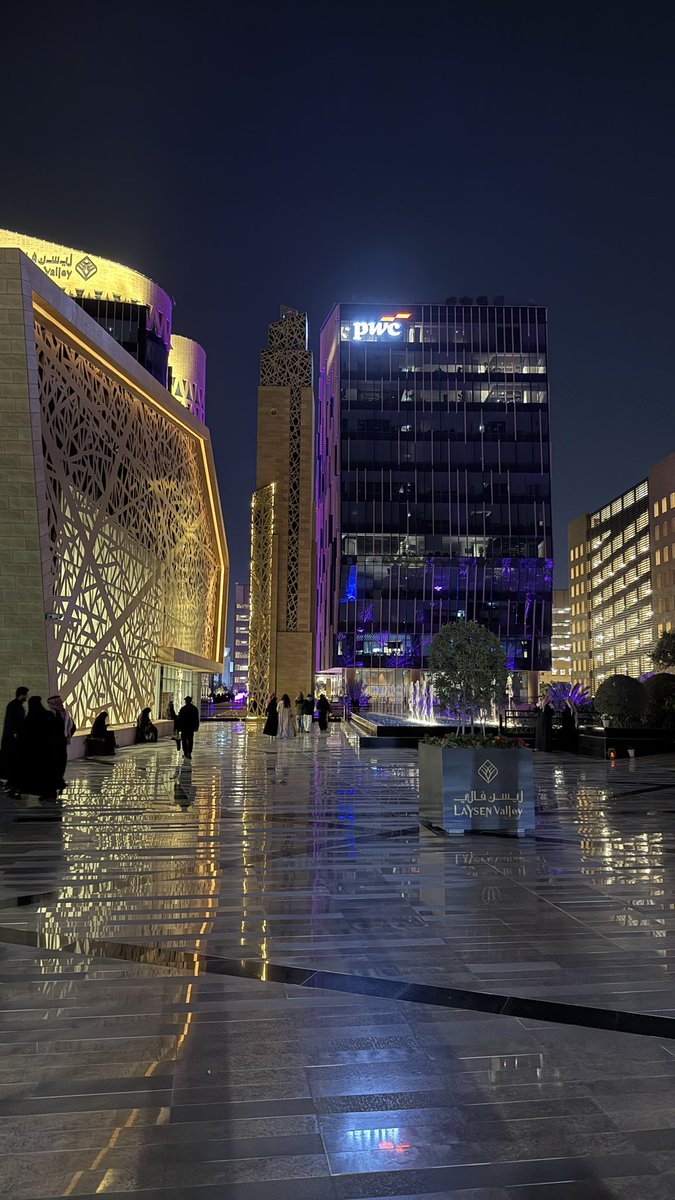 Qeeeei's tweet image. 