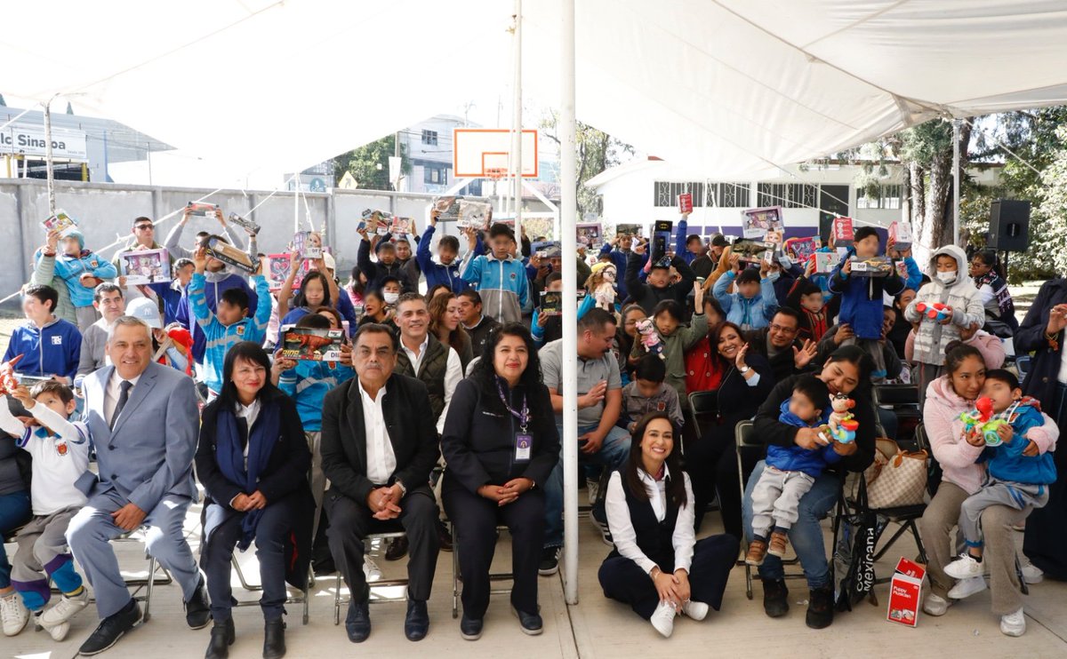 🧸✨️Con el corazón lleno de ilusión, iniciamos la Cabalgata de Reyes Magos del #SEDIFTlaxcala 2026, una acción que recorrerá los 60 municipios del estado, del 9 al 22 de enero, llevando 13,000 juguetes a niñas y niños de comunidades de atención prioritaria.👦🏻👧🏻