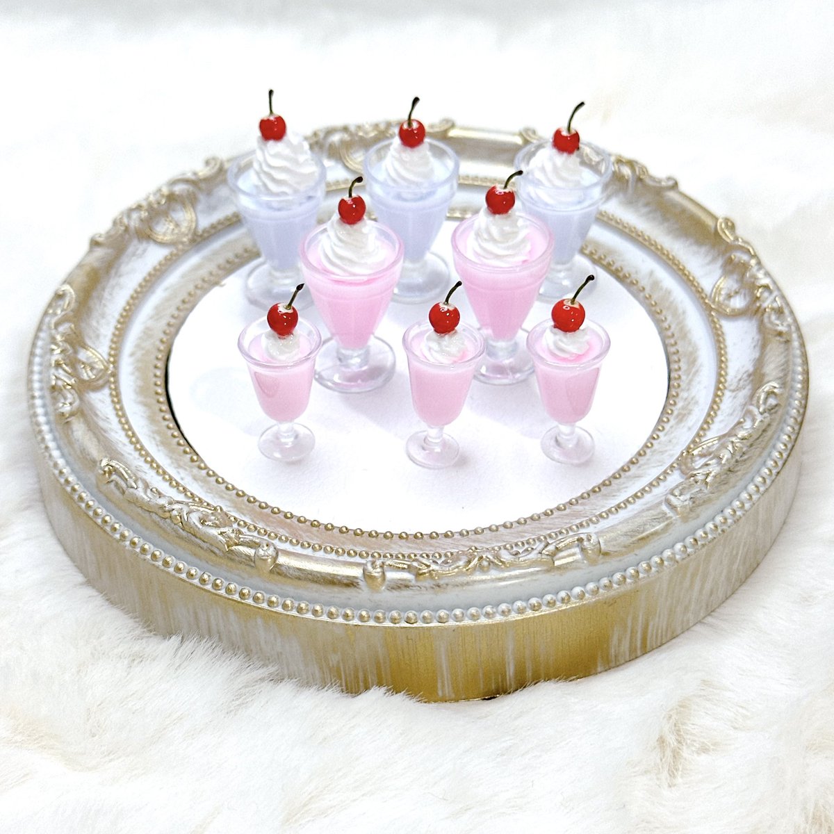 1/11(日)arteVarieに出店します💕
ブース｢は35｣でお待ちしております😊
⁡
 #arteVarie #ドール #ぬい  #ミニチュアフード