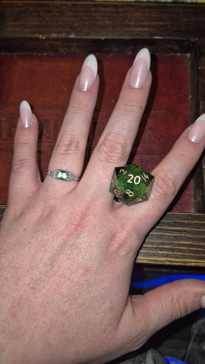 So today marked day one for my 9 day Vacation in England with Gillie. I got to meet with my love Luck and it turned into a day I wont ever forget. 
I love Luck to bits and of course I said yes to marrying him, theres no way I wouldn't have!

Here's to a better year!