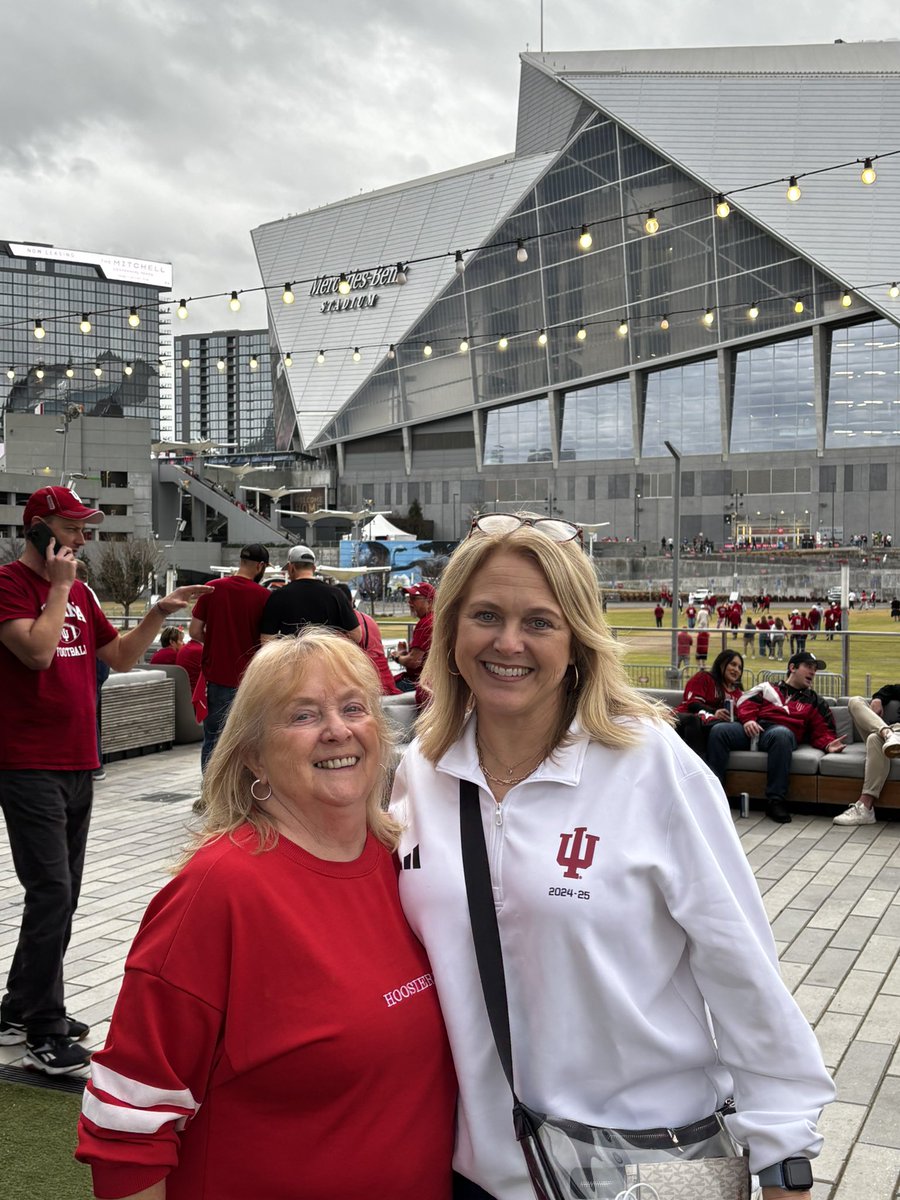 Chris Bennett tweet media