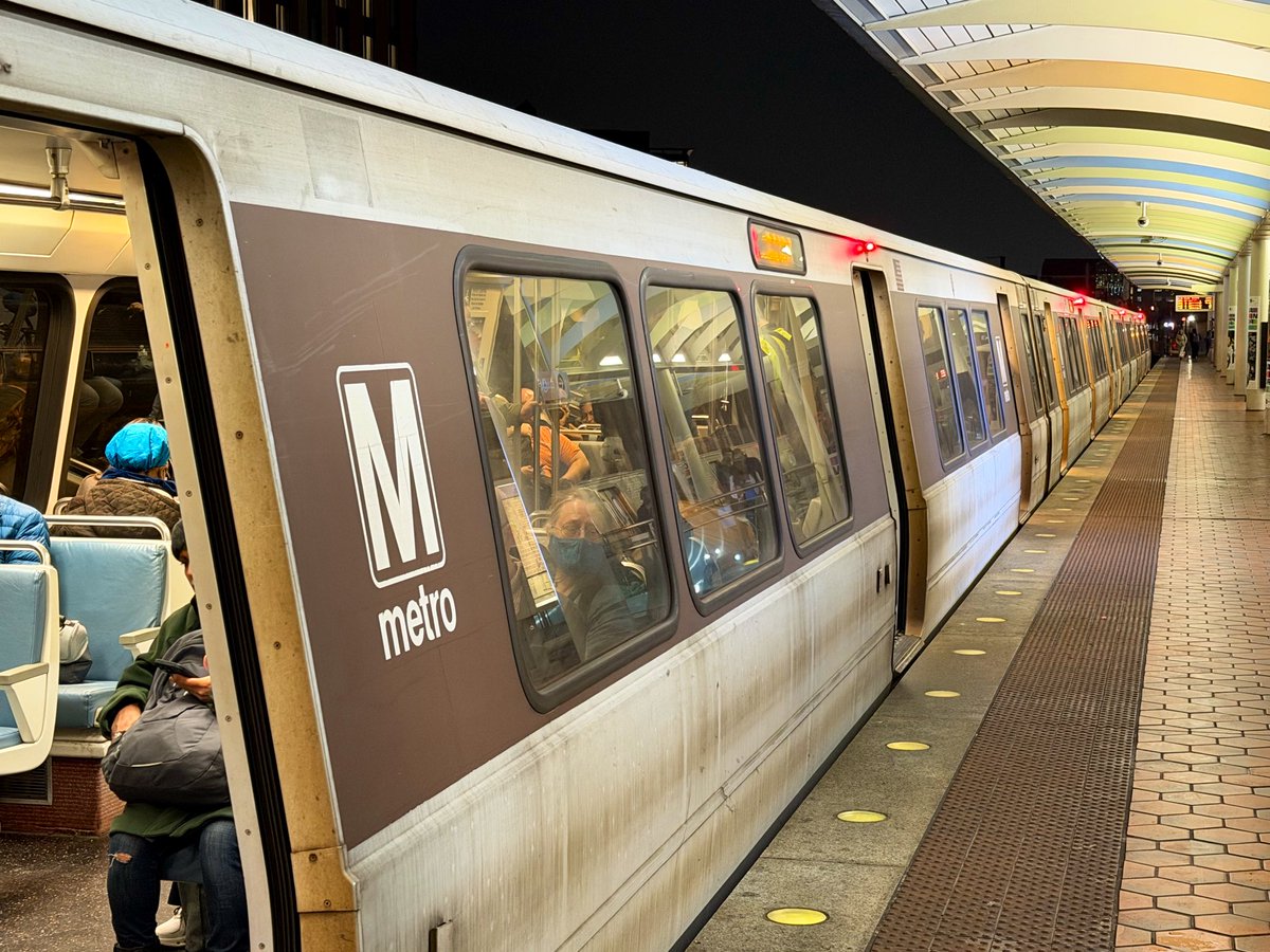 the_transit_guy's tweet image. You’re looking at the capacity of hundreds of cars here