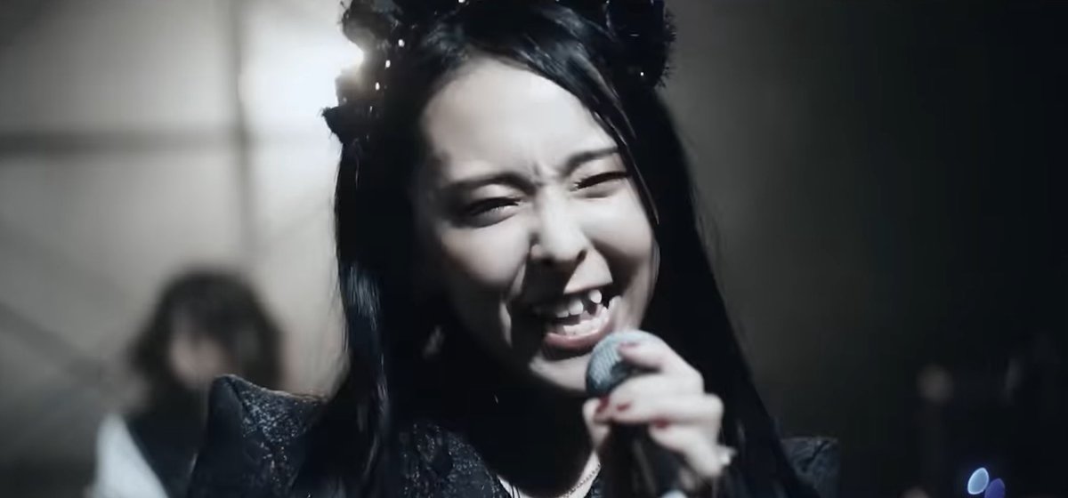 eggleman's tweet photo. 皆さん、おはようございます #BandMaid #SaikiSaturday
#PresentPerfect #SCOOOOOP
@saiki_bandmaid @kanami_bandmaid @misa_bandmaid @miku_bandmaid @achi_bandmaid https://t.co/VWgQCiALDj