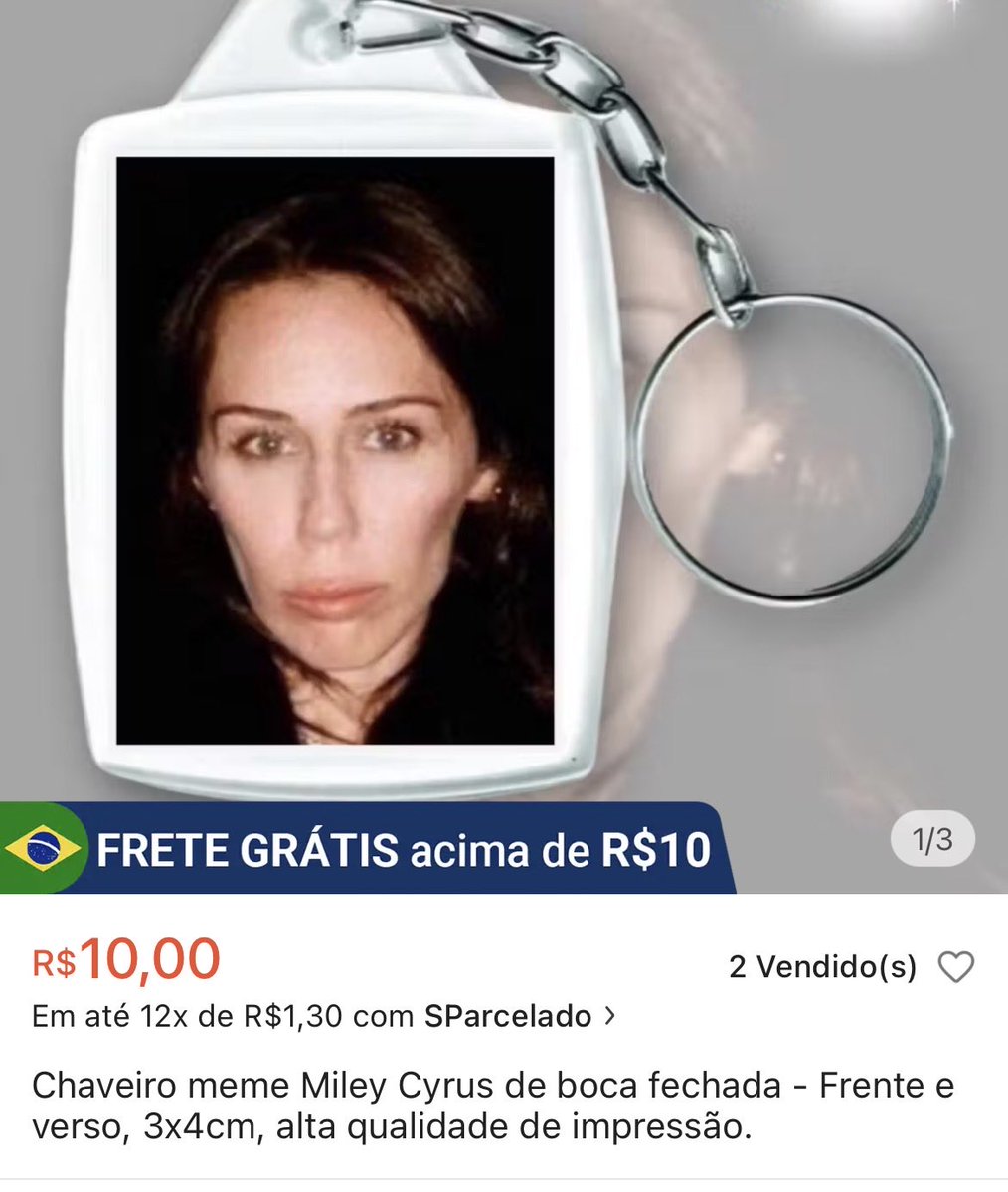 LucasAtende's tweet image. Parei pra jantar num bar e Lanches qualquer e começou música ao vivo logo em seguida