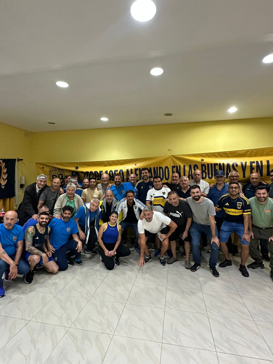 Durante todo el 2025 <a href="/ArribaBocaOf/">Arriba Boca</a> recorrió el país junto a <a href="/jorgereale/">Jorge Reale</a> , escuchando socio por socio en distintas Provincias y localidades.
Somos la verdadera alternativa para recuperar la verdadera mística Xeneize.