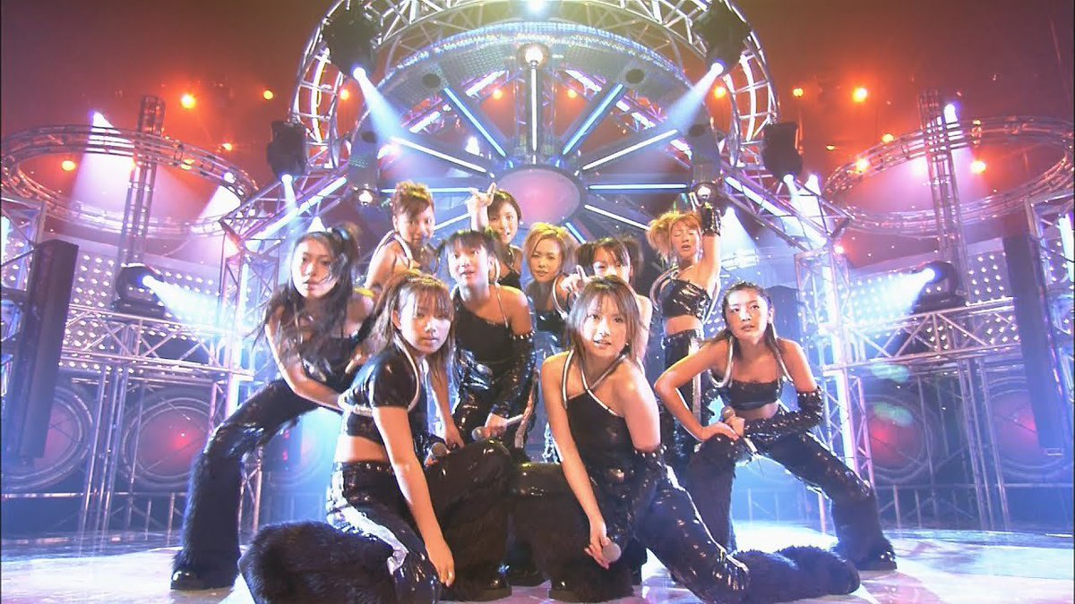 love how the Japanese always nail the alien/futurism concept 

#Twice #Mina #XG #MorningMusume