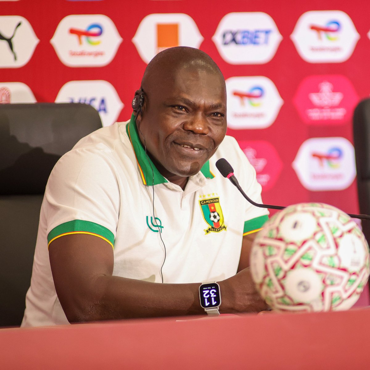 ActuFoot_'s tweet image. 𝗗𝗔𝗩𝗜𝗗 𝗣𝗔𝗚𝗢𝗨 🇨🇲 𝗔 𝗙𝗔𝗜𝗧 𝗣𝗥𝗘𝗨𝗩𝗘 𝗗𝗘 𝗖𝗟𝗔𝗦𝗦𝗘 𝗗𝗨𝗥𝗔𝗡𝗧 𝗧𝗢𝗨𝗧𝗘 𝗖𝗘𝗧𝗧𝗘 #CAN2025 ! 👏 

🚨 Sa déclaration sur le pénalty non sifflé face au Maroc 🇲🇦 (𝗜𝗟 𝗔 𝗠𝗘̂𝗠𝗘 𝗘𝗨 𝗨𝗡 𝗠𝗢𝗧 𝗣𝗢𝗦𝗜𝗧𝗜𝗙 𝗦𝗨𝗥 𝗟𝗘 𝗣𝗨𝗕𝗟𝗜𝗖 𝗠𝗔𝗥𝗢𝗖𝗔𝗜𝗡 🥰) :…