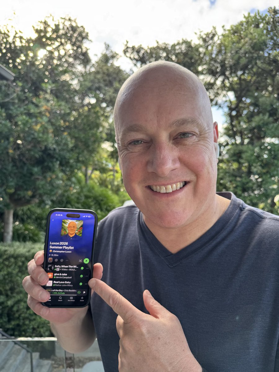 Christopher Luxon tweet media