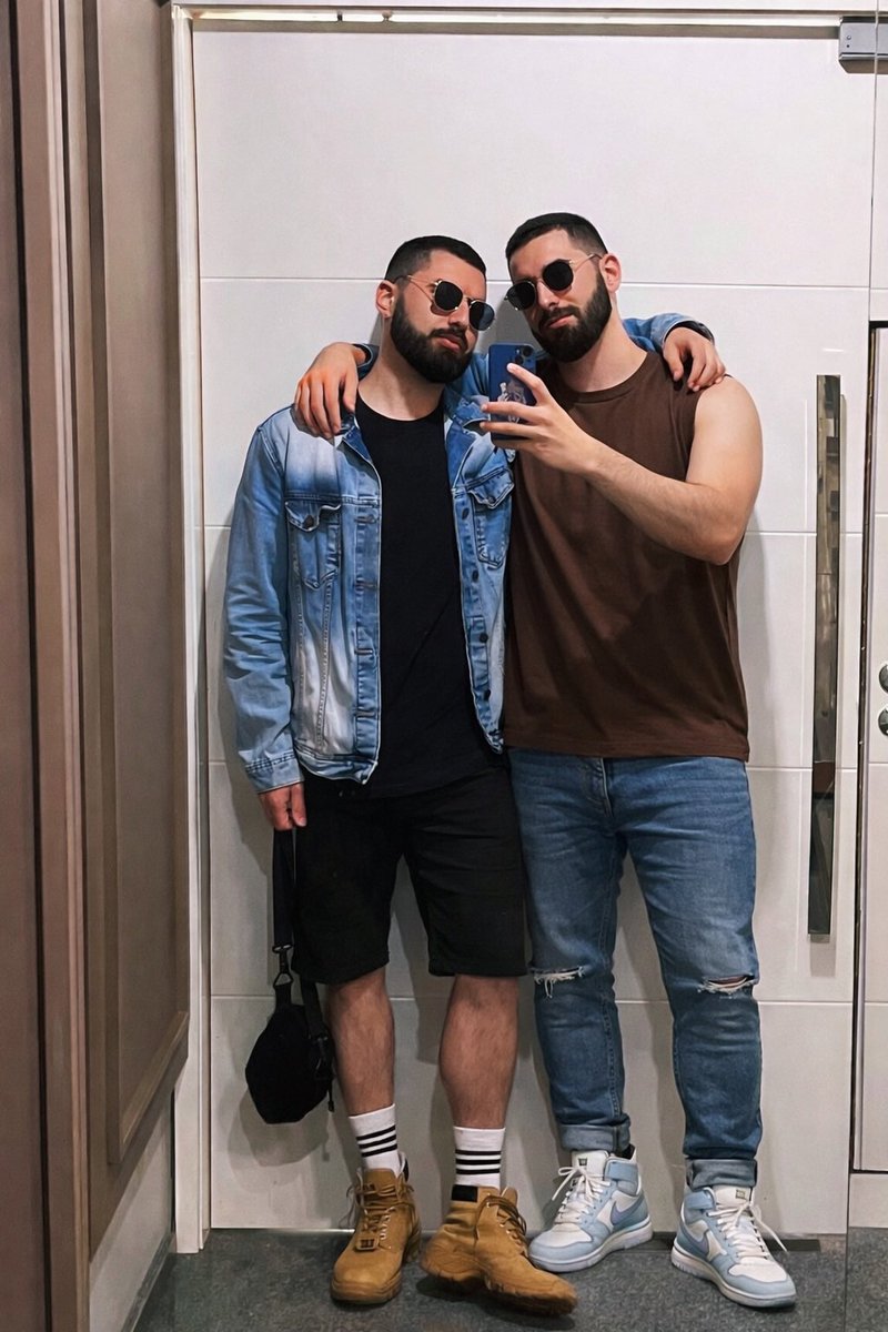 wspanhol's tweet image. Pedi pro chat GPT fazer aquela trend do namorado e ele me entregou um irmão gêmeo… Realmente, amor próprio é tudo.