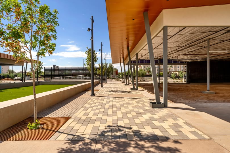 ReCreateCos's tweet image. ✨ Celebrating excellence at the 17th Annual SHA Awards Banquet! ✨

Proud moment for  Re-Create Companies LLC —🥇 1st Place in the Commercial Under 10,000 sq. ft. category for:

🏆 Northside at San Tan Ph 1
👷‍♂️ Contractor: Re-Create Companies LLC
🧱 Supplier: Acker-Stone