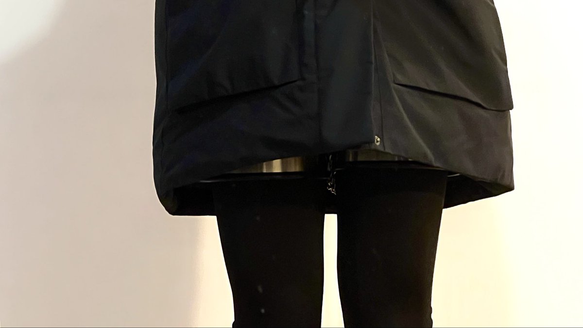 偷偷出门丢垃圾（

#贞操锁 #贞操带 #高潮管理 #贞操控制 #腿环