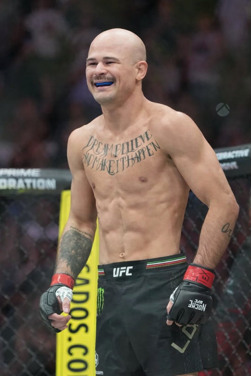 This could give him the mental edge against Volkanovski

#ufc #mma #volklopez2