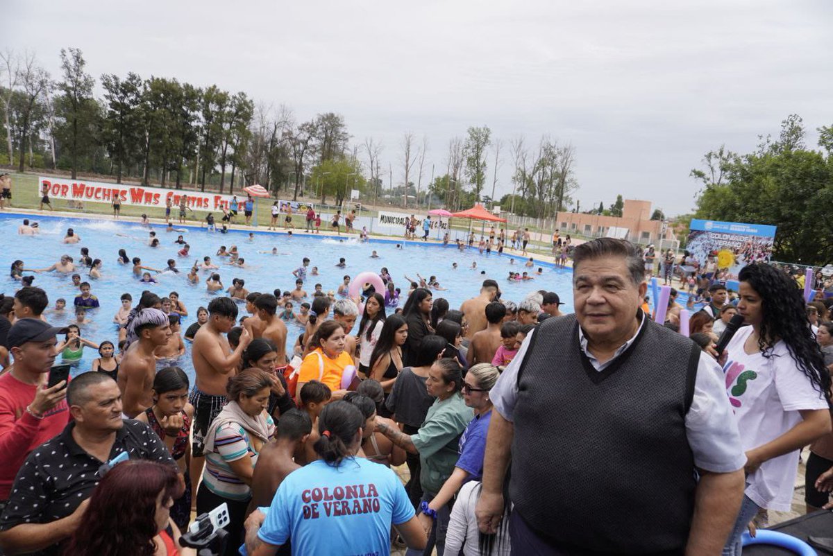 Con dos piletas semi olímpicas, juegos y actividades recreativas y deportivas, nuestros niños están viviendo una nueva temporada pensada para el cuidado, el encuentro y la diversión.