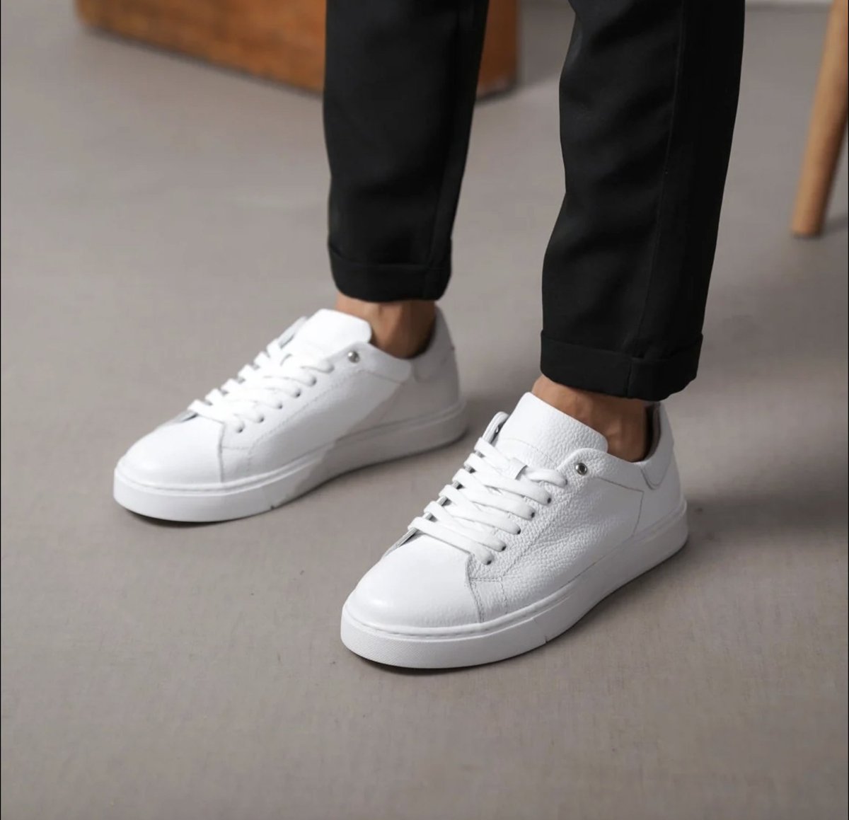 With the title of 'Age of the white sneaker' I have written a longer article about life and football, on my mother language with purpose - use the translate function.
istvnberegi.substack.com/p/a-feher-snea…