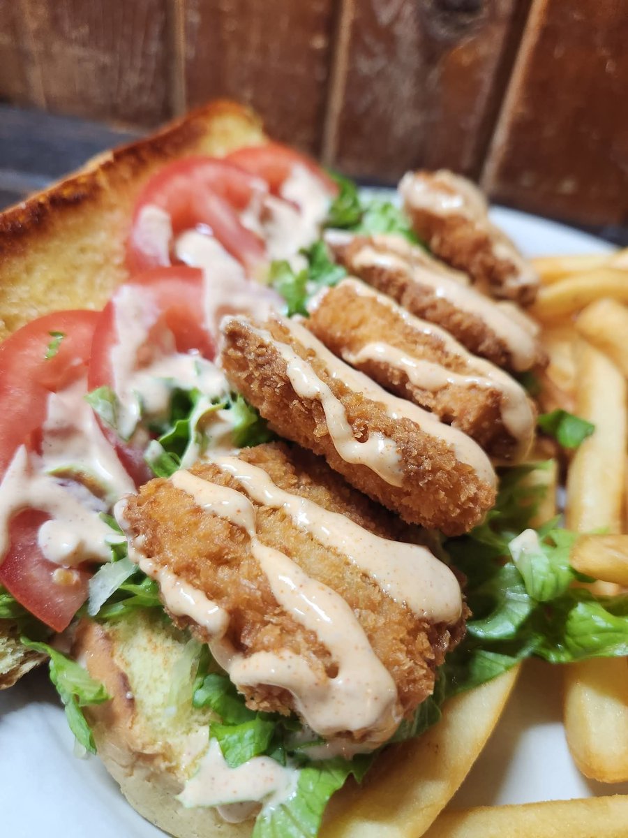 Weekend Special...
Jumbo Shrimp PoBoy with lettuce, tomato, and a hint of onion, drizzled with Homemade Remoulade.  Dat a solid sammich!