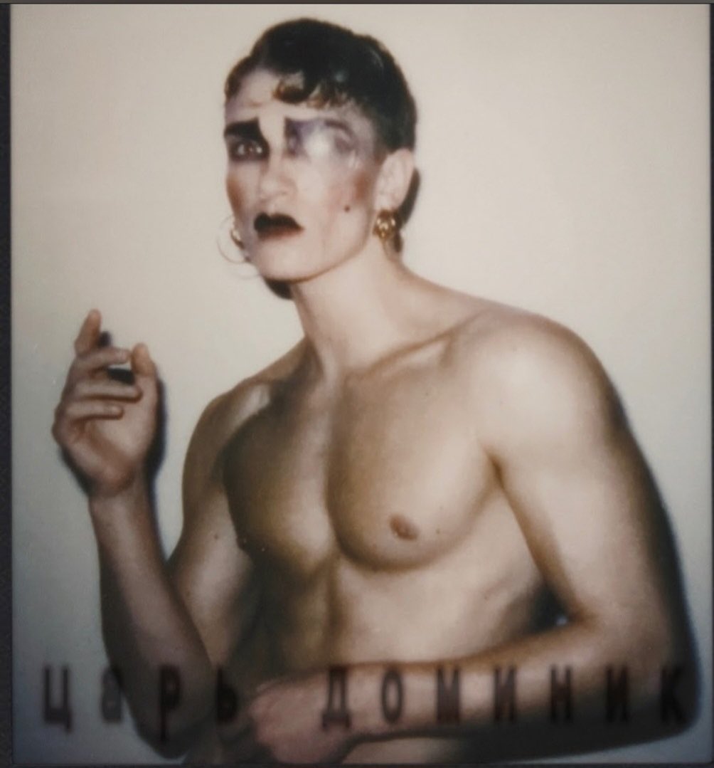 lesbianstorrie's tweet image. need to see him in full drag actually