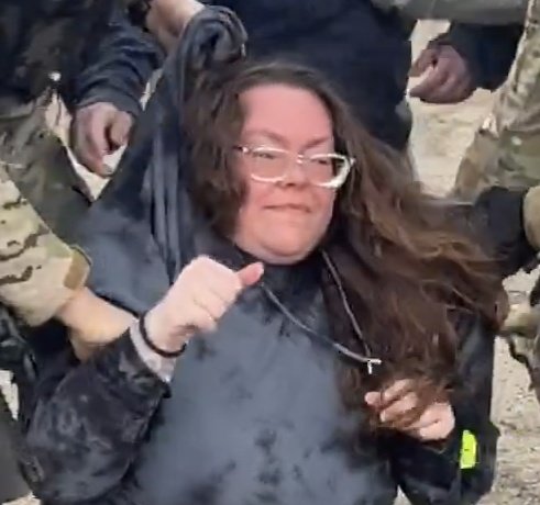 TheLaurenChen's tweet image. I'm noticing a pattern with the Minnesota protestors