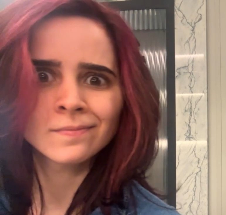 Wikimoff's tweet image. Tomei sopa. e esqueci de novo de tirar foto pra mandar pra Moonkase