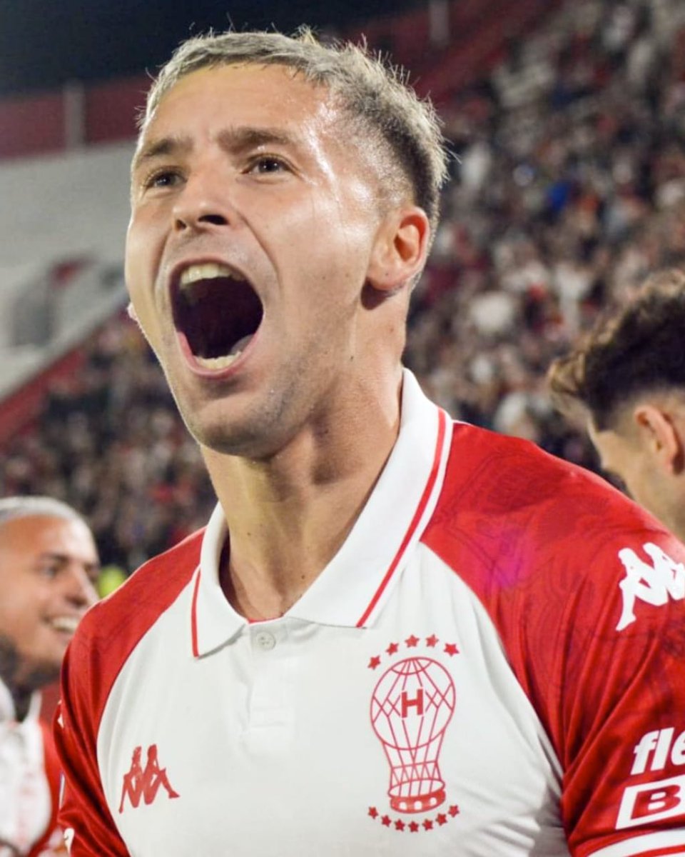 LeandroAdonio's tweet photo. Matko Miljevic está enojado con los dirigentes de #Huracán, ya que las condiciones de su pase a #Racing estaban acordadas y luego se arrepintieron, queriendo modificar las formas de pago.

👉 El jugador ya se despidió de sus compañeros y quiere jugar en #Racing.

ℹ️ Mañana está citado a entrenarse con el Globo, aunque su presencia no está confirmada.