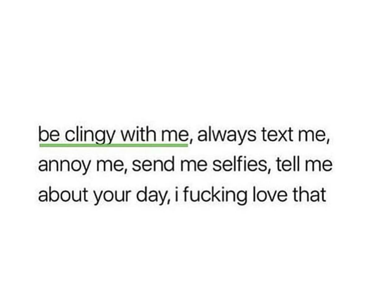 shezreading's tweet image. Be clingy 🖤