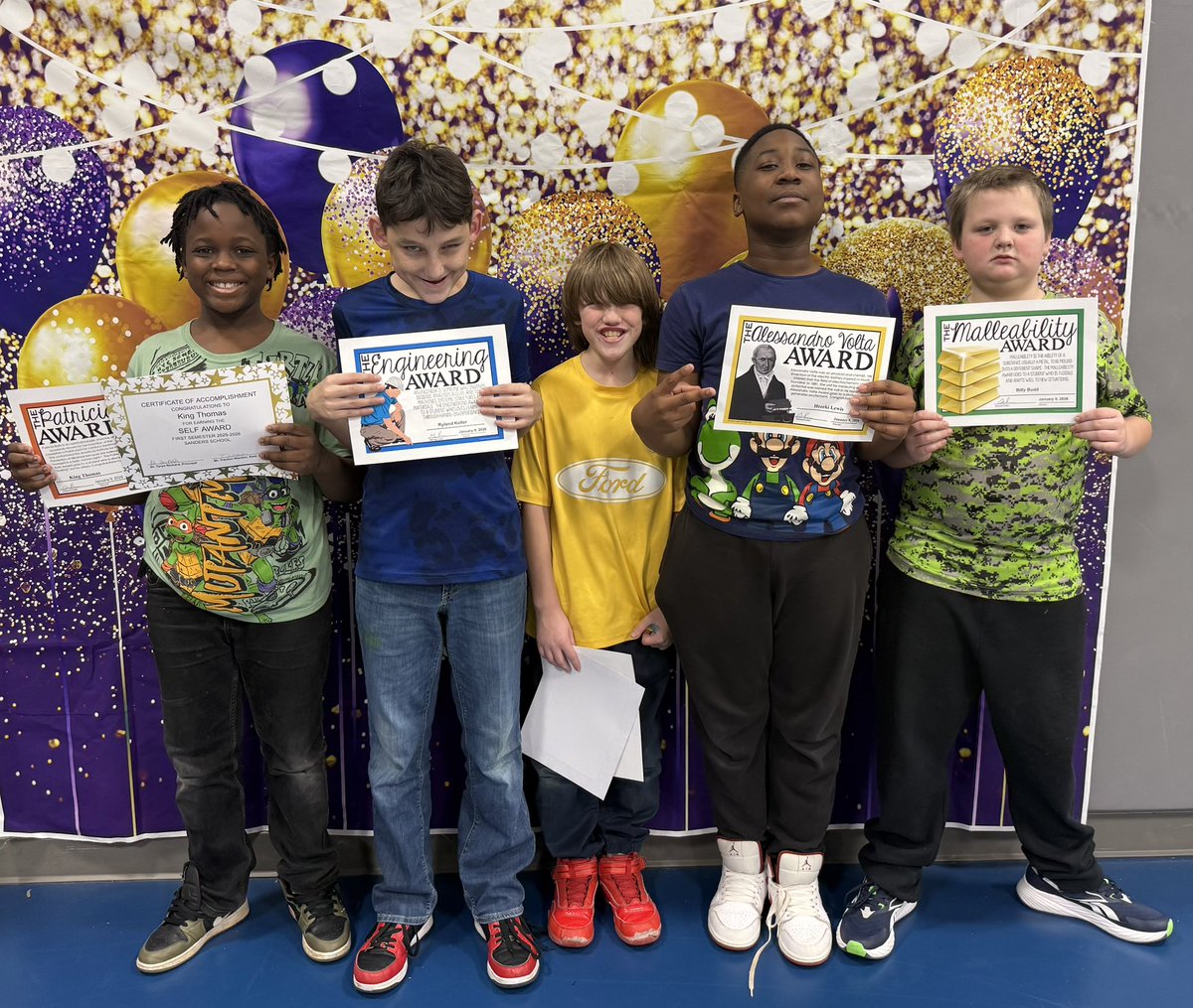 Ms. Kirkham 🤷🏼‍♀️ tweet media