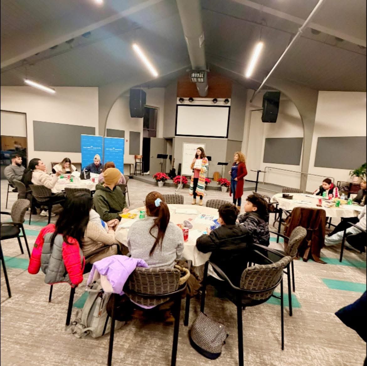 LIBREMichigan's tweet image. Full room. Big smiles. Powerful first step.

First ESL class in Holland. Language opens doors, opportunity, confidence, and community. So proud of everyone who took this step. 💙📚

💪💙 This is what empowerment looks! 

#BeLIBRE