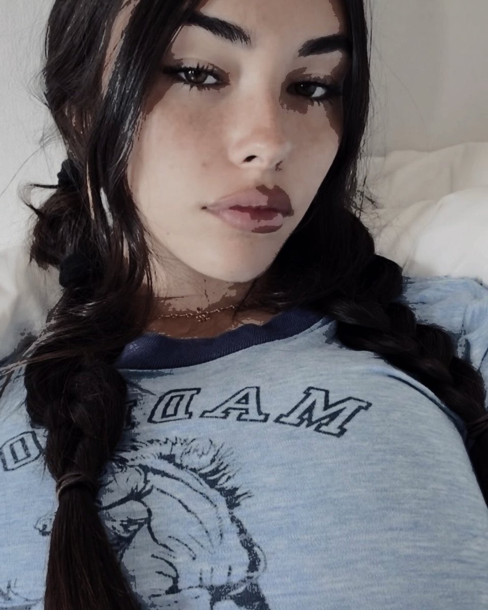 ANGELXFLAME's tweet image. ᅠ
ᅠ ⠀⠀⠀⠀⠀          ⠀⠀ 
ᅠ       ⠀ ⠀  ⠀ ⠀   your 𝗖𝗔𝗠𝗘𝗥𝗔 𝗥𝗢𝗟𝗟 if
ᅠ         ⠀ ⠀   ⠀ 𝐂𝐇𝐈𝐀𝐑𝐀 𝐀𝐍𝐓𝐎𝐍𝐄𝐋𝐋𝐈
ᅠ       ⠀ ⠀  ⠀ ⠀   was your 𝒈𝒊𝒓𝒍𝒇𝒓𝒊𝒆𝒏𝒅
ᅠ ⠀⠀⠀          ⠀⠀ ⠀⠀  𖥔 ࣪ ᥫ᭡📸⋆࣪.
ᅠ         ⠀
ᅠ