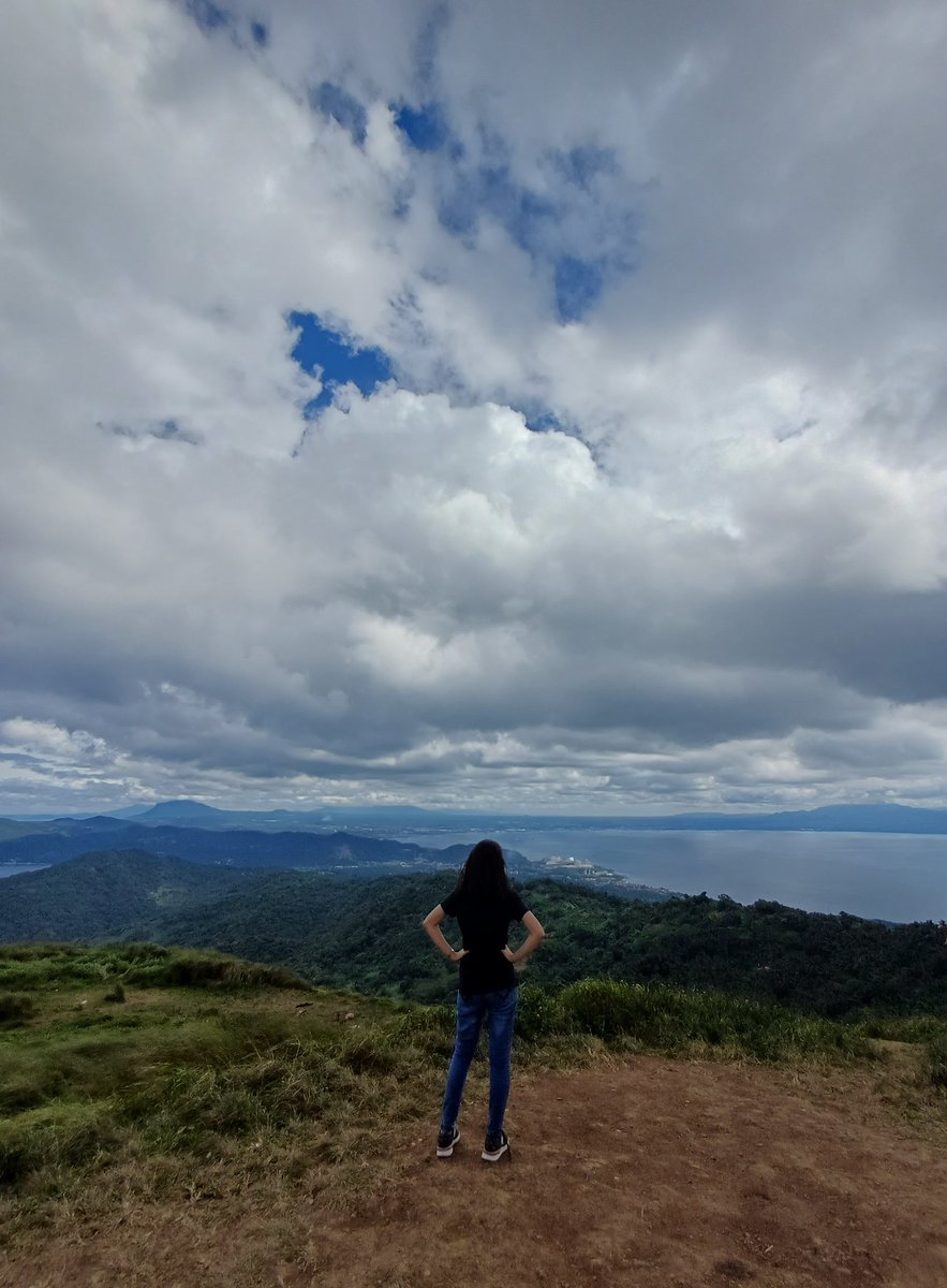 kuripangse's tweet photo. Views that heal.
Mt. Gulugod Baboy https://t.co/4vVlxWVfOV
