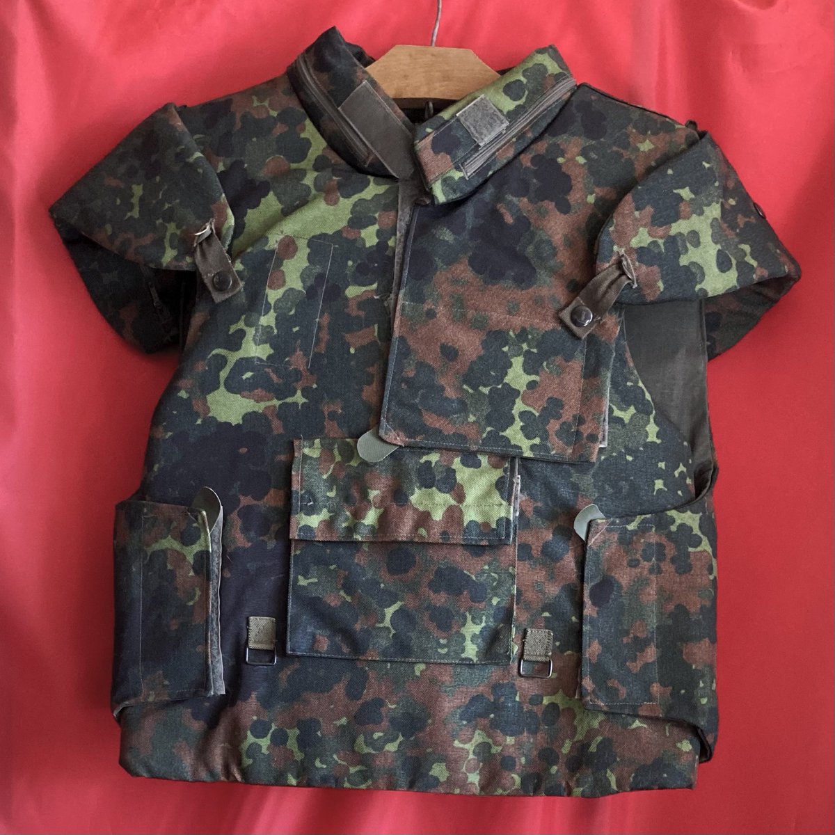 BW ドイツ連邦軍SK-4防破ベスト ボディーアーマー G36マグポーチ付 BW