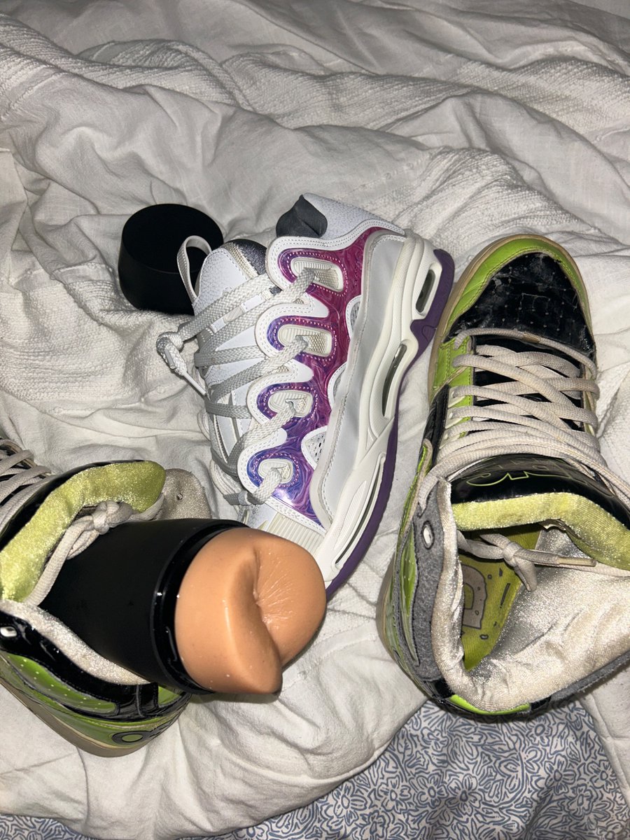 Osiriskicks tweet media