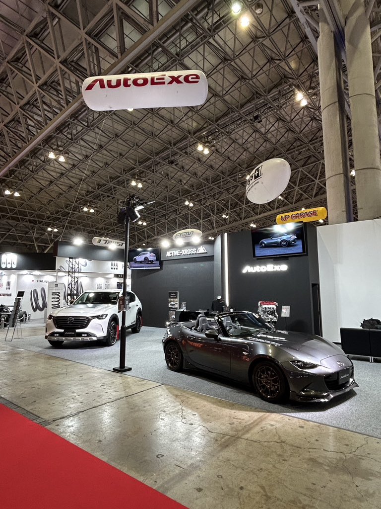 AutoExe_Inc's tweet image. 🎪 #東京オートサロン2026 開催中✨
一般公開がスタートしました！

AutoExeブースでは、チタン製パーツなど初展示の製品も公開中🔥
本日・明日の2日間、皆さまのご来場をお待ちしております！

#tokyoautosalon
#tas2026