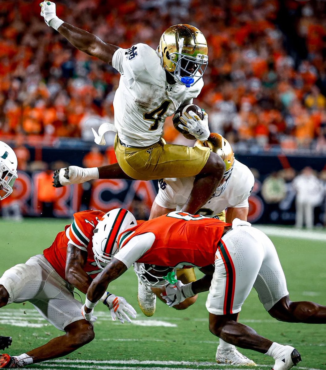 Re2pectsport's tweet image. The HARD facts Miami Hurricanes fans (all 10 of them) don’t want you to hear -

EVERY advantage went their way in week 1:

- ND QB CJ Carr’s first collegiate game
- No film / ability to game plan for Freshman All-American Malachi Toney
- OL is worst at the beginning of the year…