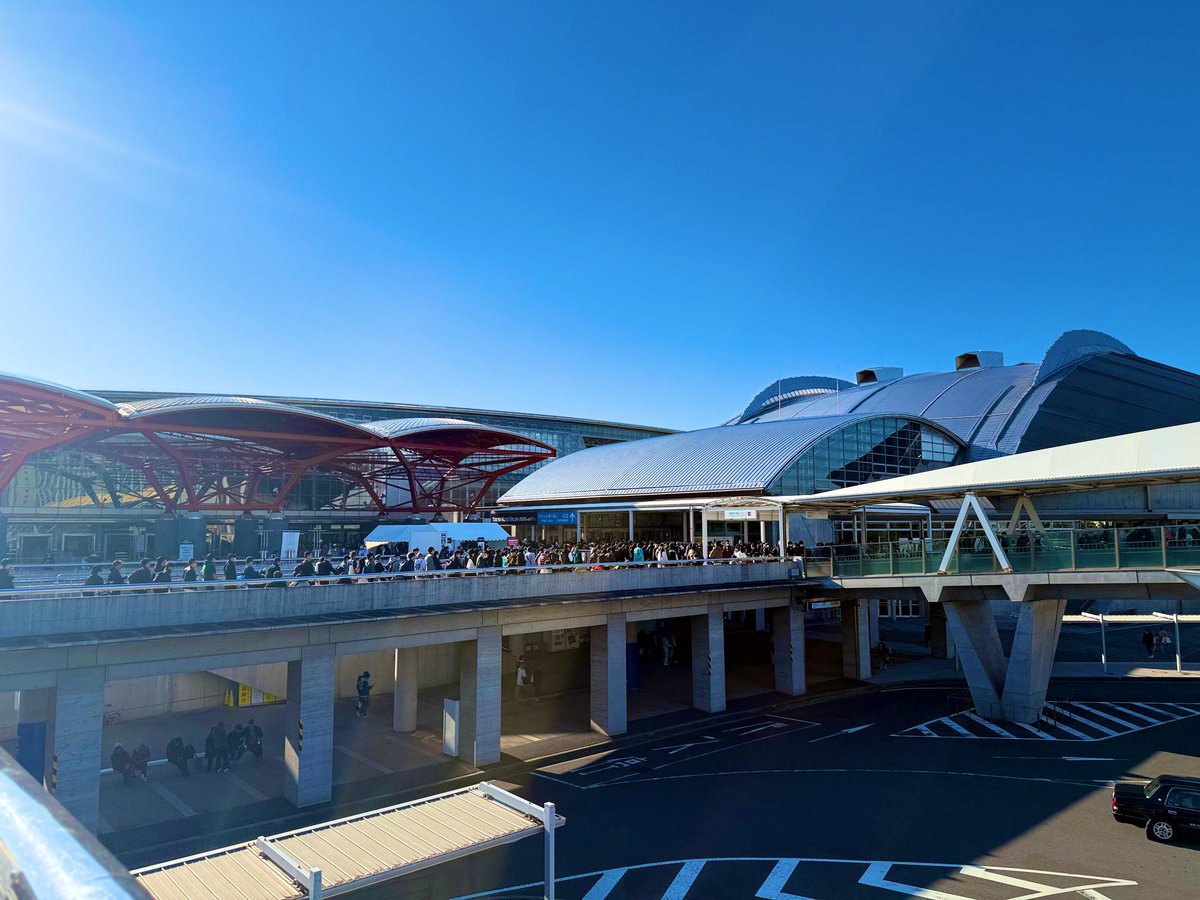 今日はよく歩いた💦 🐸かえる 🚙💨💨💨💨💨💨💨💨💨✨️