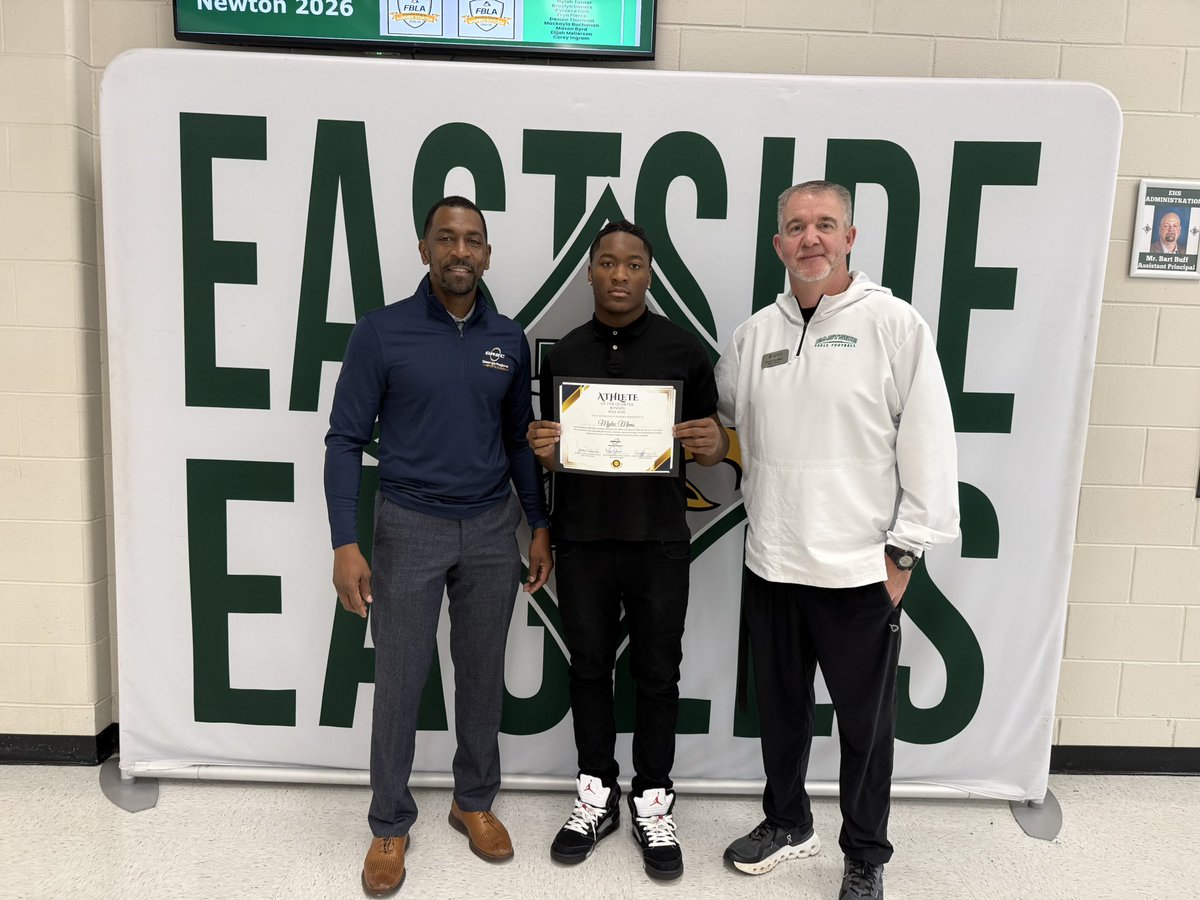 MylesMims's tweet image. Beyond Blessed to be named GRSC athlete of the quarter and now in the running for athlete of the year. @EastsideFB #Blessed #Scholar @CoachCawthon