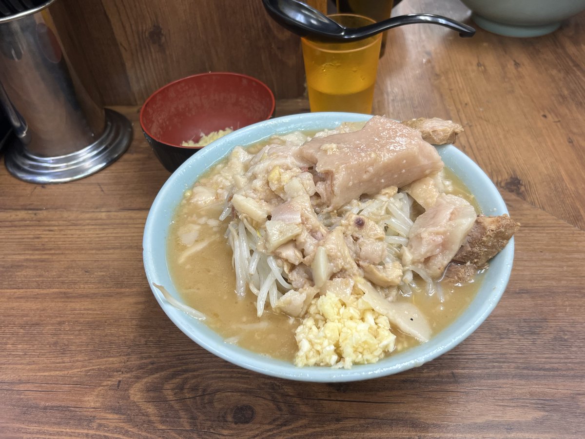 とりつん tweet media