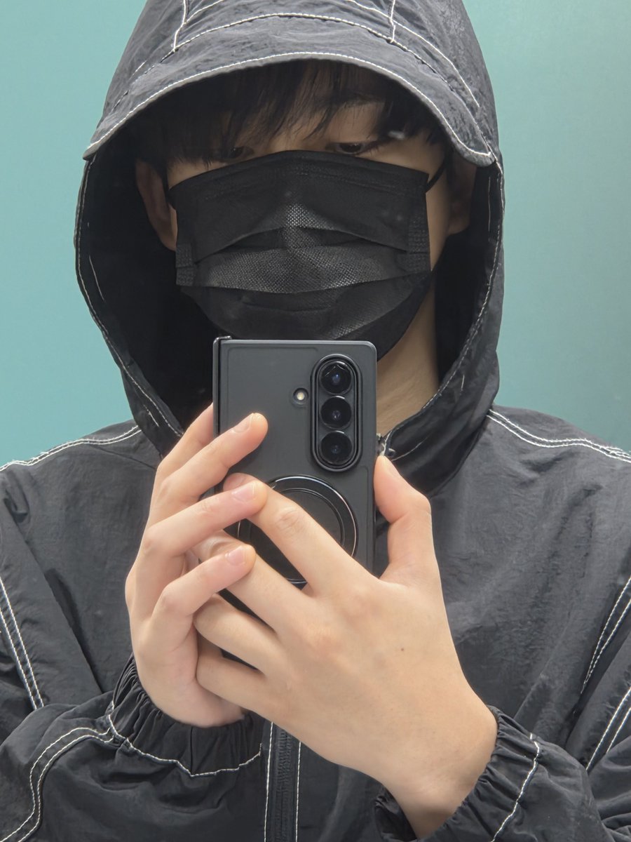 akffod121's tweet photo. 상엽시 :) https://t.co/hLpPsyRx8S