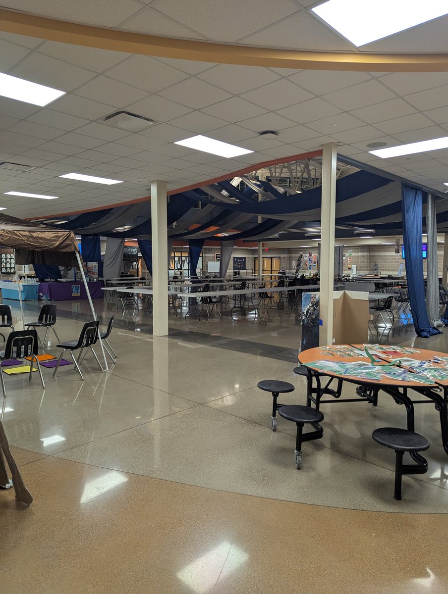 wchs_308library's tweet photo. STEAM into the Storyverse is tomorrow, Saturday January 10 from 9:30 to 2:30.  You don't want to miss all the fun. Here is a preview  #StarWars #Superheroes #HarryPotter #Fantasy #Games #ShopLocal #Art #Books #LocalAuthors https://t.co/OMLir86bFu