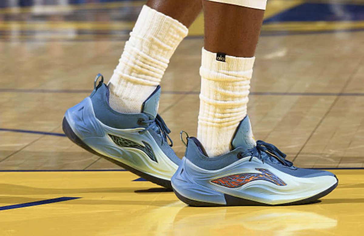 gracebee427's tweet image. Li-Ning Jimmy Butler JB4 - Ghost Boy 
❤️❤️We sell worldwide with free shipping: antosports.com/collections/li…
.
.
.
#jimmybutler 
#redshadow 
#lining 
#jimmybutlerjb4
#ghostboy