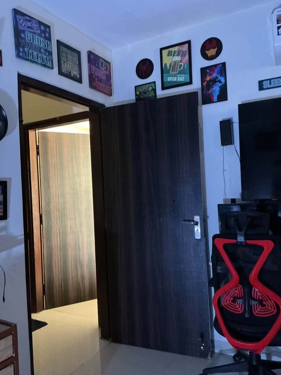 Watching #MCIBHA #Premierleague #ManchesterCity