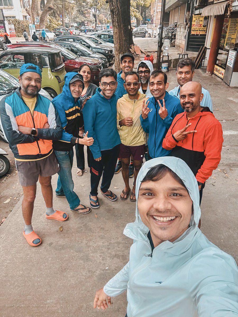 i_the_sanjay's tweet photo. Today’s Run with Team RRR26 ! 

https://t.co/70D5A2YzXm

#JaiShriRam 
#JayHanuman

 #fitness #fitnessgoals #FitnessJourney #RunningMan #running #run #training #traininggoals #SaturdayVibes #saturdaymorning  #SaturdayMotivation #runnersoftwitter #Bengaluru #runner #marathon
#RRR26 https://t.co/d0e5InYBpf