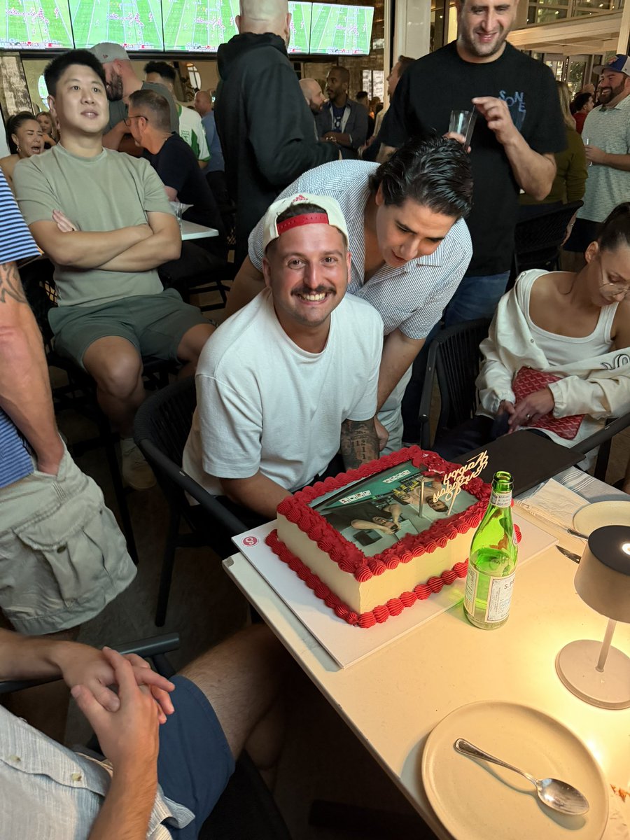 Awesome night with one of my best friends to smash the game while the sharps got good numbers and were dead 6 seconds in.