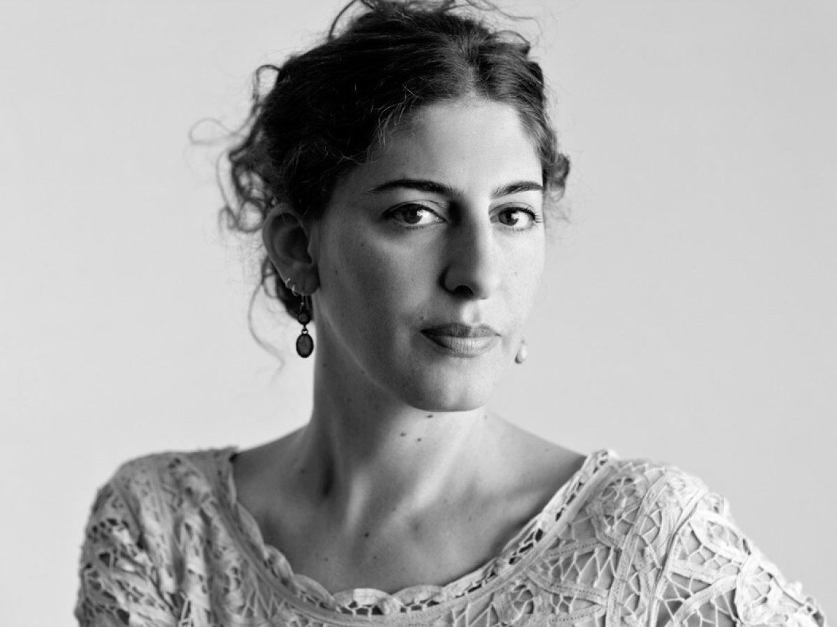 A collection
- 6 films (30 GB)
- Various qualities with English subs
transfer.it/t/J66pmuxHCJBD