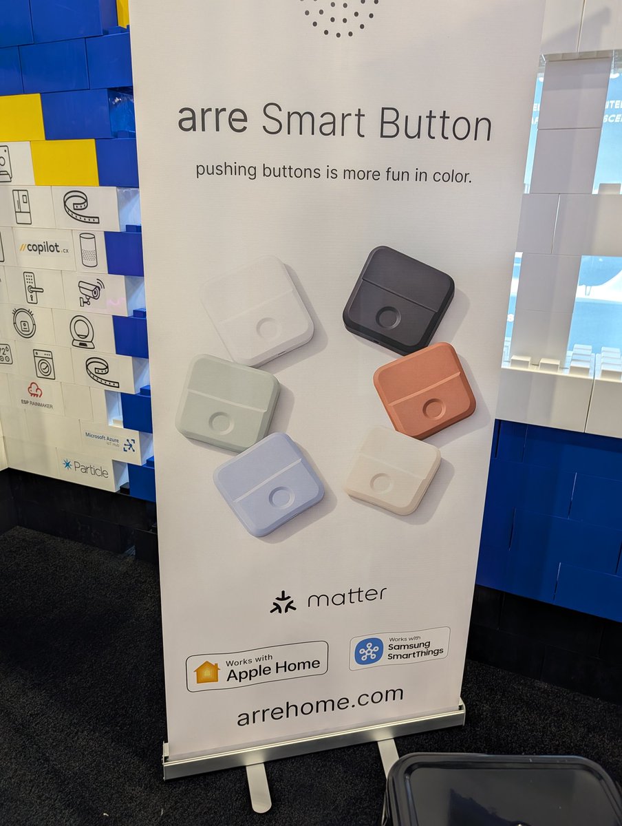 MatterAlphaHome's tweet photo. I found this arre smart button display in a random booth with nobody seemingly attending - anyone have more information on these multi-color Thread based options? @arrehomellc #ces2026 #smarthome https://t.co/VjEvGUeAw6