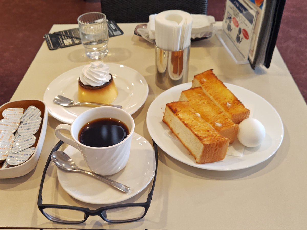 遅いブランチにモーニング風🍞☕️

 #喫茶ルノアール