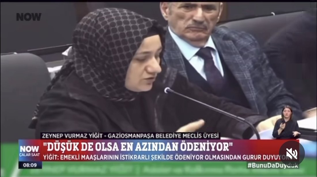 Ya arkadaş, sn bakan emekli ve asgari ücret için konuşur anlarız, MV konuşur anlarız. Haklıyız o ayrı bir konu eleştiri de yaparız bı hakkımız. AMA DEĞİL Mİ BI KONU BİR BELEDİYE MECLİS ÜYESİNİN UKALALIĞINA KADAR DÜŞTÜ İŞTE ORADA DUR KARDEŞİM. SEN KİMSİN!!!!!
HADSİZ?? ŞÜKÜRMÜŞ 😡