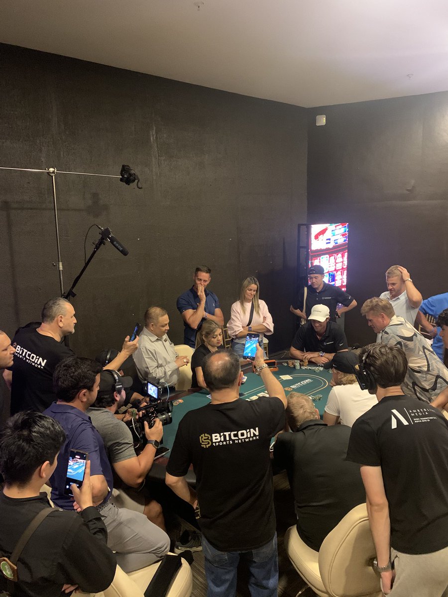 Nothing like a Bitcoin poker tournament on earth. Thank you @ColonialCasino  for the amazing support of this event at @MaxAndStacyGolf